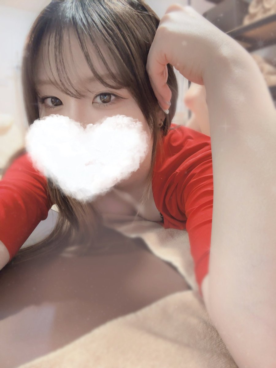uj5a3's tweet photo. なかなかお時間が合わず
出勤が難しい日が続いていたのですが
今週の日曜日は出勤できることになりました😣💞

17(日) 12:00~19:00

Mさん達にお会いできたら嬉しいな♡
ご予約お問い合わせお待ちしております🙂‍↕️🤍 https://t.co/ElojBqY04H