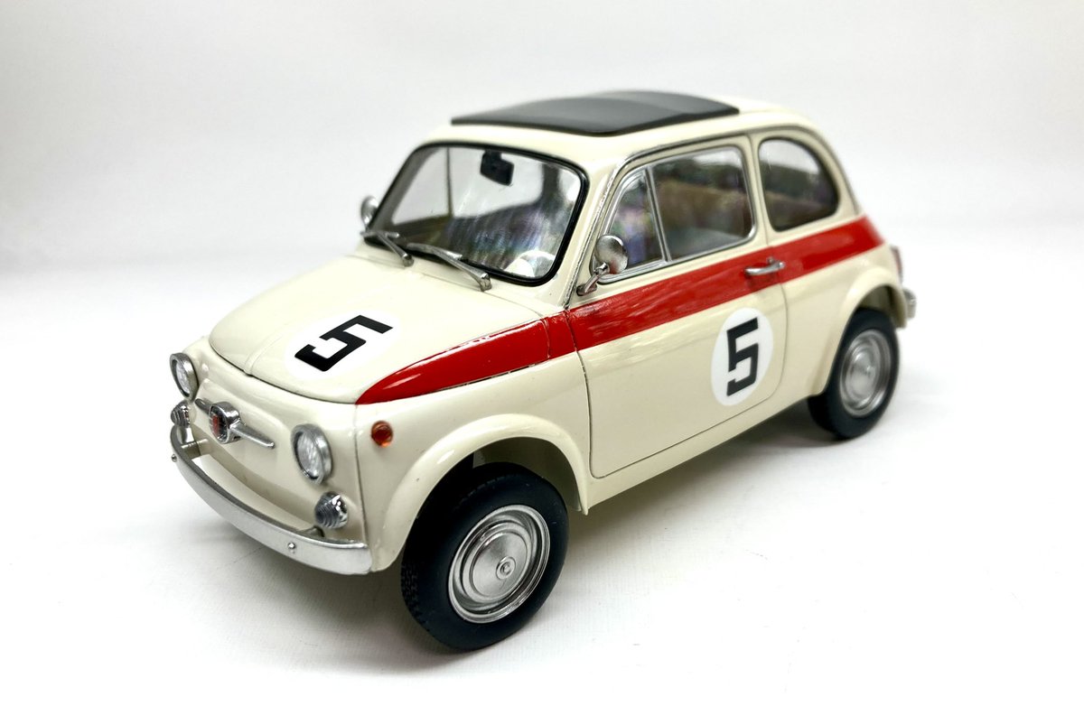 longtail314's tweet photo. タミヤFIAT500F完成しました。
ちょっと忙しくて間があいてしまいましたが楽しく製作することが出来ました。
前作の反省点を少しは活かせたと思います。
#タミヤ
#FIAT500F
#フィアット https://t.co/Ijl5rIJxzR
