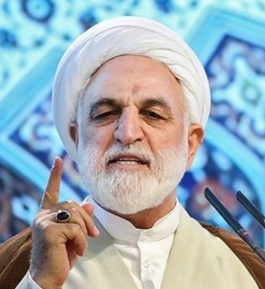 Kamran 🇮🇷 نصفِ جهانگرد tweet media