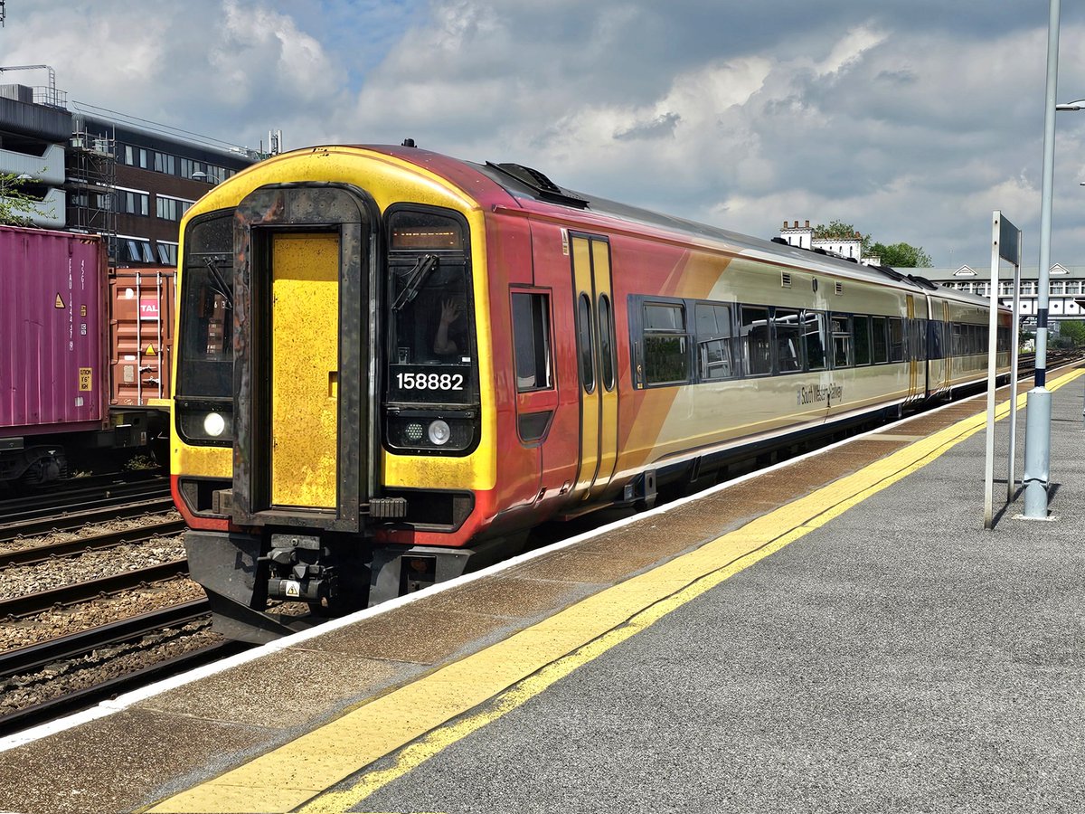 Sprotbrough 66722 tweet media