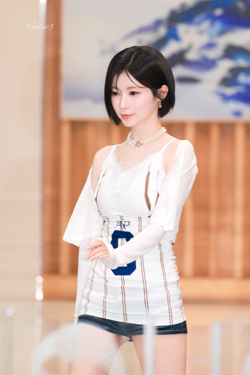 𝗜𝗢𝗢𝟰 tweet media