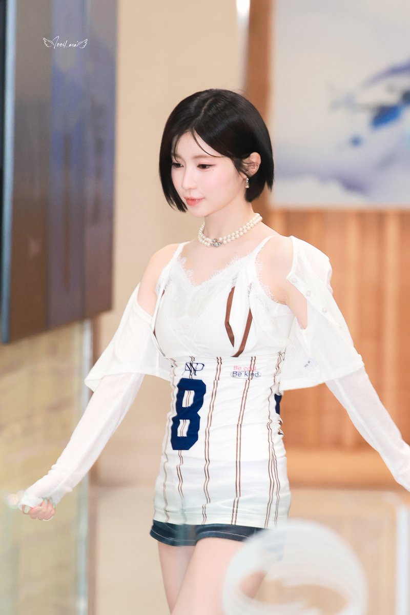 𝗜𝗢𝗢𝟰 tweet media