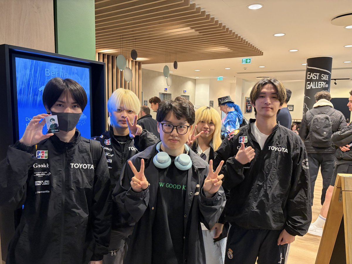 tk8_bs's tweet photo. Dream comes true🥺🥺🥺🙏🙏🙏@zetadivision @Sizukubs @sitetampopopopo @Batmam_bs @Mameshi_bs ❤️
#ZETAWIN https://t.co/UX8TKVGqws