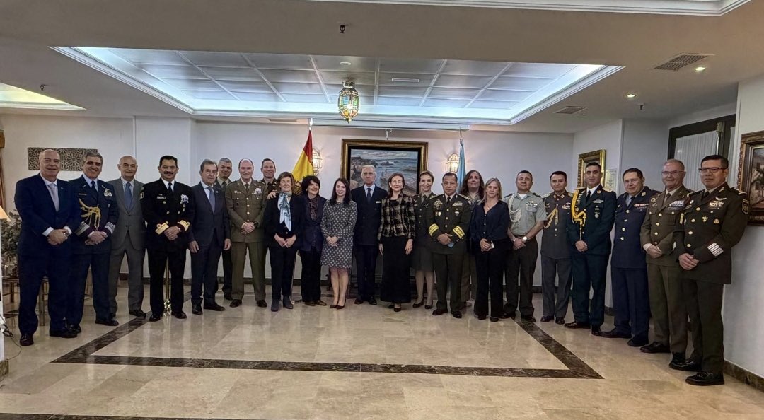 AusEmbEsp's tweet photo. Muy honrada de ser nombrada Miembro de Mérito por la Fundación Carlos III. Gracias por reconocer el trabajo que contribuye a acercar España, Australia y América Latina. https://t.co/BZEbTwWHEE