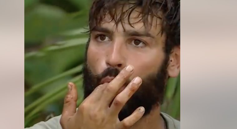 _latiny's tweet photo. @HablamosdeTv Aquí por lo que sea estabas bien calladito 🤫
#TierraDeNadie10 https://t.co/nhtxr1ItIn