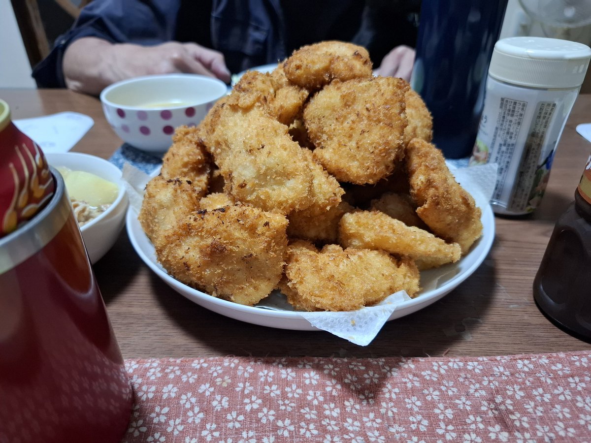 ゆっこ tweet media