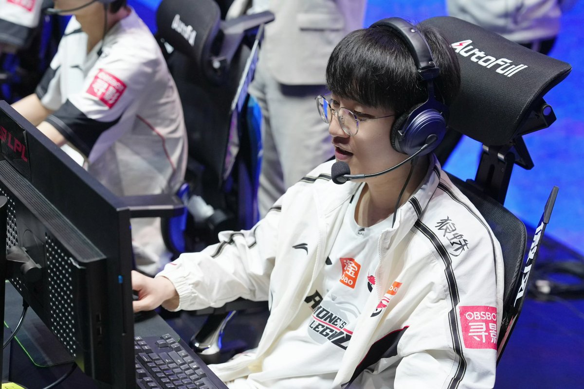 AnyonesLegend's tweet photo. Prepare for battle！

#ALWIN #LPL https://t.co/gzgUYTK0Pz