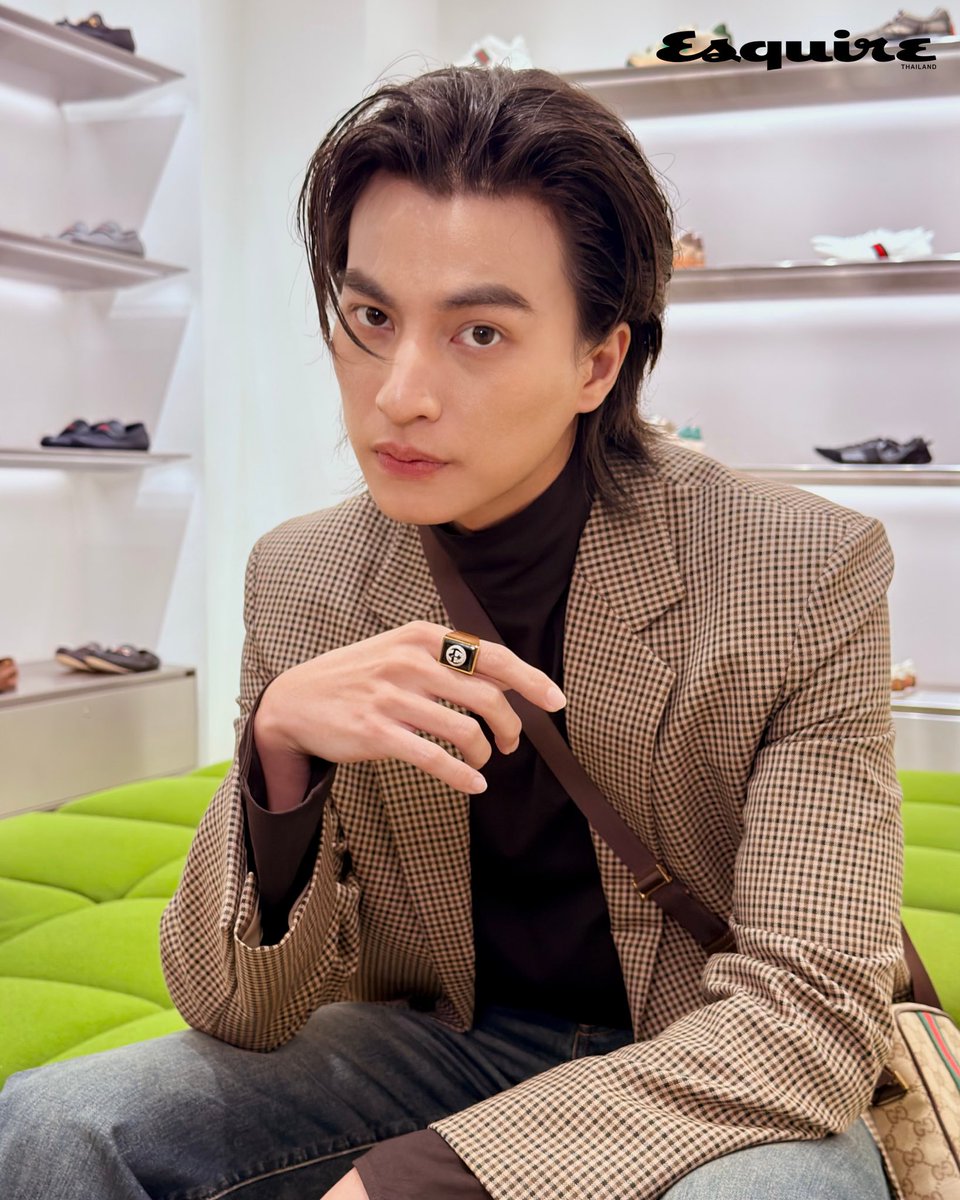 Esquire Thailand tweet media