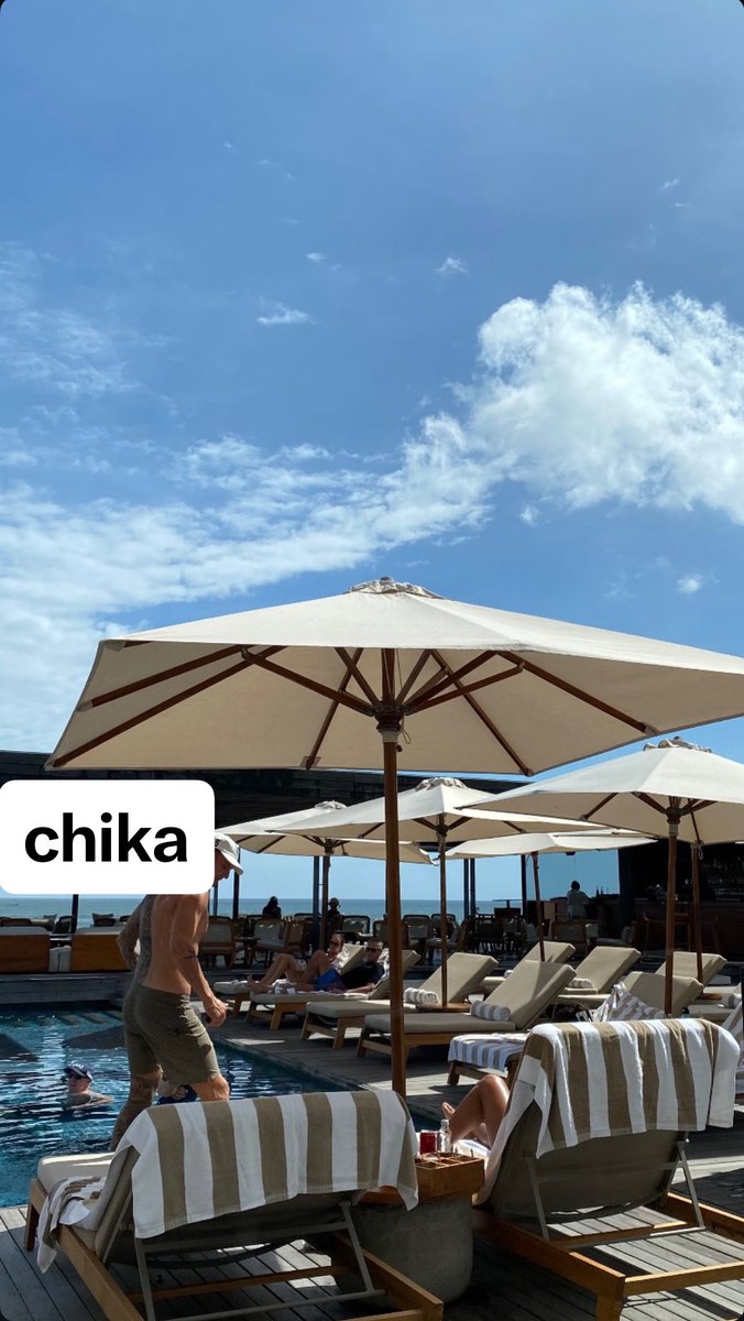 Chika tweet media