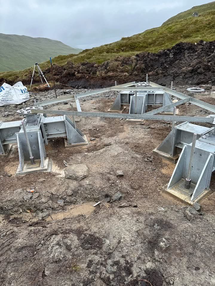 DDrillGroup's tweet photo. Read All About It… 🗞️ 

There’s no where the @DDrillGroup team can’t get to! Putting our orienteering and mountaineering skills to the test for this job.

Checkout our projects - https://t.co/OB8ymjufAB

#pulltesting #construction #telecoms https://t.co/nqJzRs2VgI