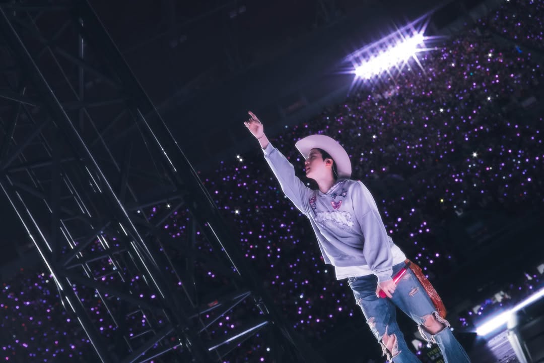 V• ᎑ •V tweet media