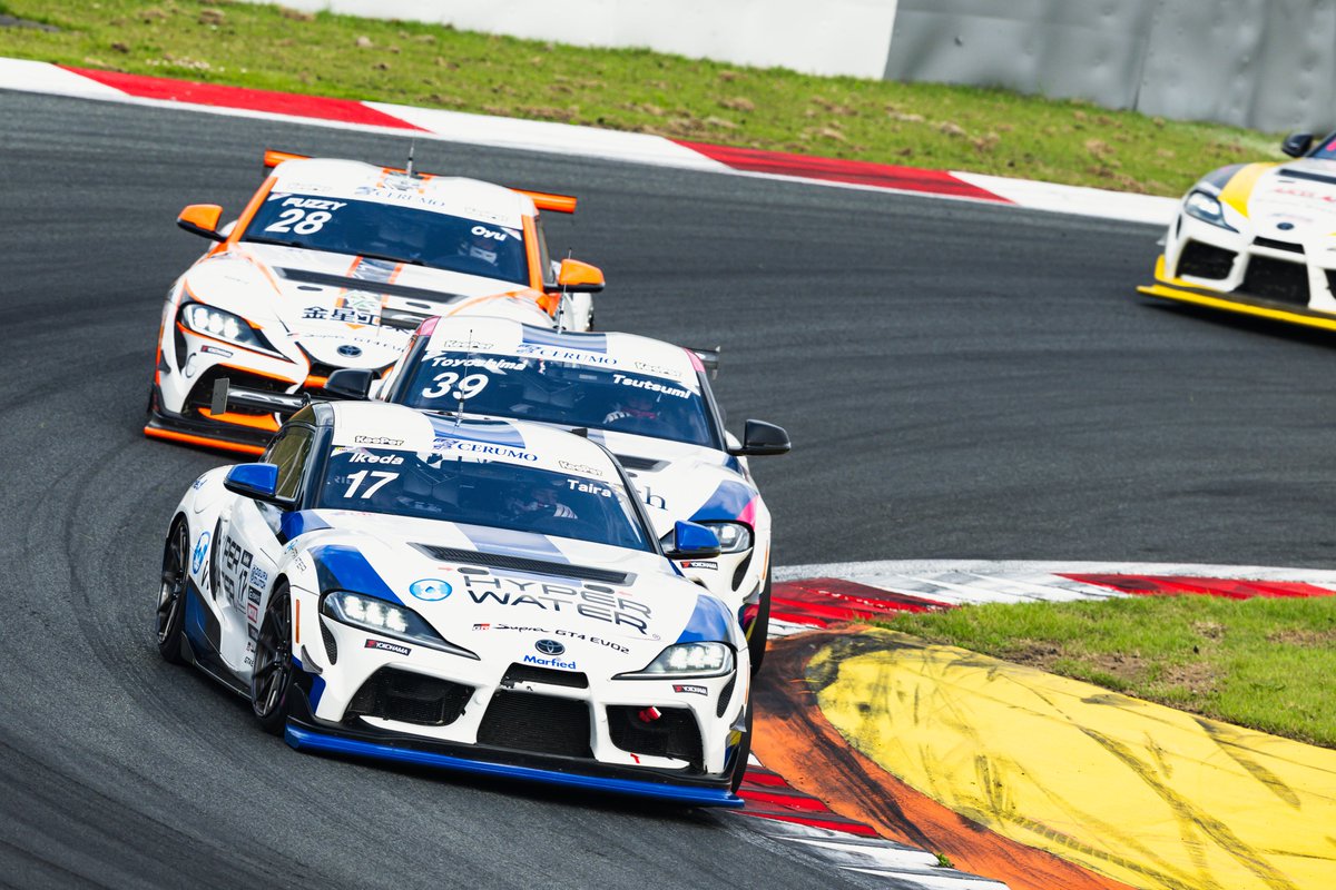 sdj03b07's tweet photo. SUPRAクラス
#interprotoseries #interproto #インタープロト #drivingathlete https://t.co/ff3QDDNNcr