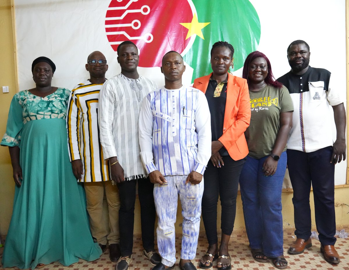 BlogueursBF's tweet photo. Le nouveau bureau exécutif.
𝗣𝗿𝗲́𝘀𝗶𝗱𝗲𝗻𝘁 : Gabriel K. KAMBOU
𝗦𝗚 : Yvette TABSOBA
𝗦𝗚𝗔 : Ouali MINDIEBA
𝗧𝗚 : Donatien ZONGO
𝗧𝗚𝗔 : Farida TIEMTORE
𝗖𝗼𝗺’ : Neimatou SAKANDE
𝗟𝗼𝗴𝗶𝘀𝘁𝗶𝗾𝘂𝗲 : Arnaud NADJITOIDE
#ABB #BlogueursBF #Numérique #BurkinaFaso https://t.co/Soo5NEiWvV