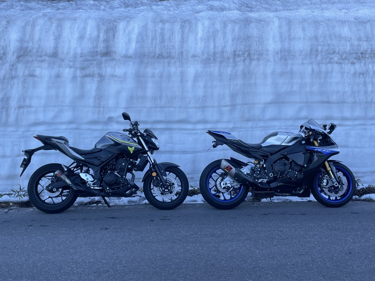 soudiary9's tweet photo. ���余韻〜GWの思い出③ 
志賀草津高原ルート（🏍️編）

頂上4℃でめちゃめちゃ寒かった
思ったより雪残ってた⛄️山と雪は綺麗すぎる https://t.co/TficnHawU4