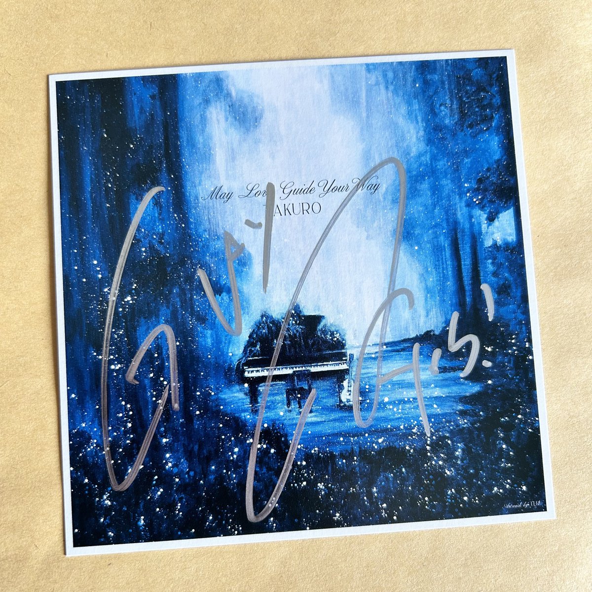 shunmdcs's tweet photo. サイン入りポストカード届いてたー！ありがとうございます！！！
TERUさんのイラストにTAKUROさんのサインが書かれているの嬉しい #ラフィネTAKURO https://t.co/FYqKGB2Lm8