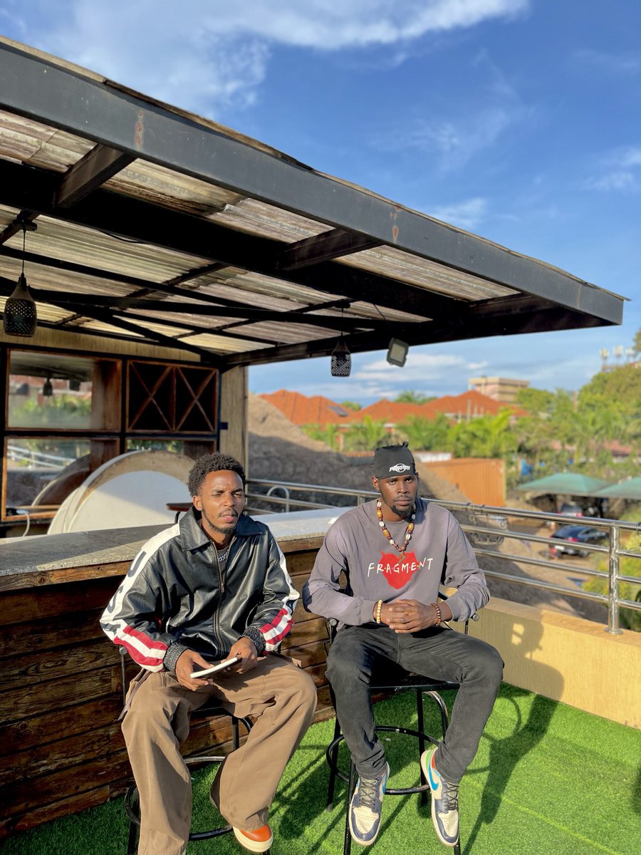 FvrTroy's tweet photo. Ugandan Hiphop 🇺🇬 is in a New Era . A bunch of Mcs are rising to take the rap game to the next level 
Support them because they are the future. 
#pyong #Cenozoic #troymc https://t.co/10Hukw1kYA