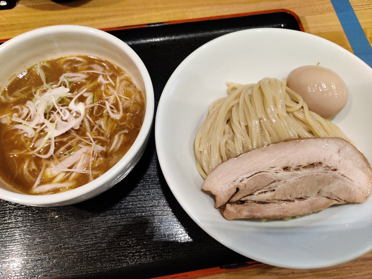 丸刈り店長 tweet media