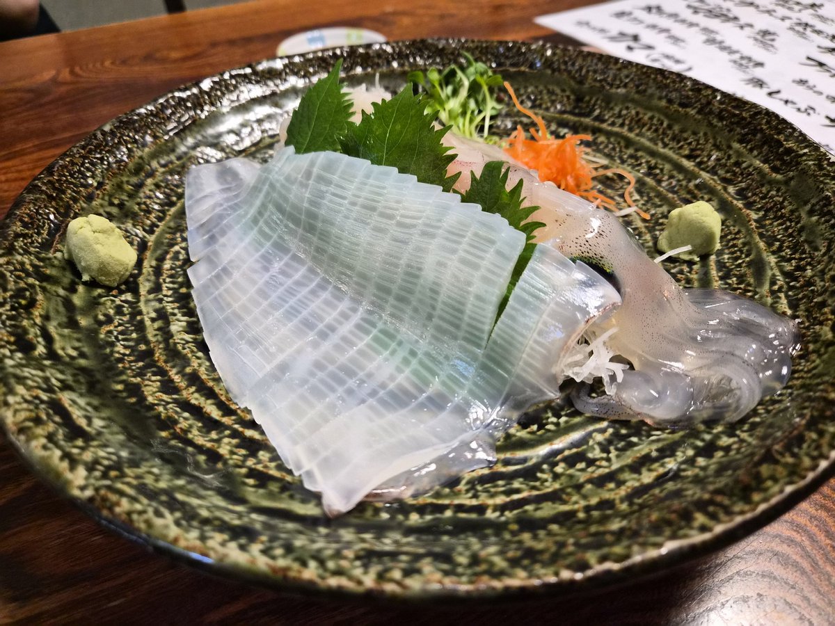 _Karmit_1104's tweet photo. ずっと食べたかった呼子のイカ！
呼子まで行かずとも食べれた(๑´ڡ`๑)
おいしすぎたー( ˙꒳​˙ᐢ )♡♡
お腹いっぱい！！ https://t.co/Fti8iWdj1M