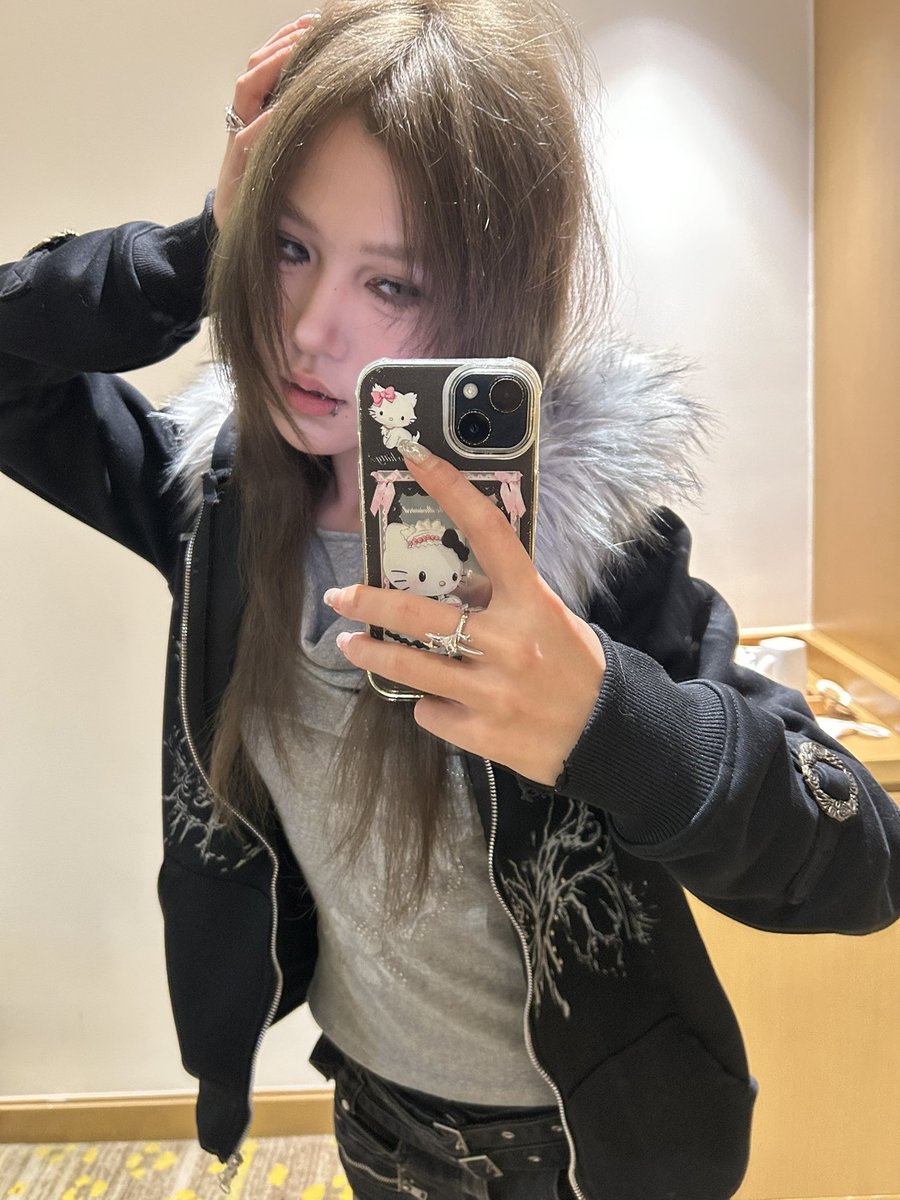 빽보 tweet media