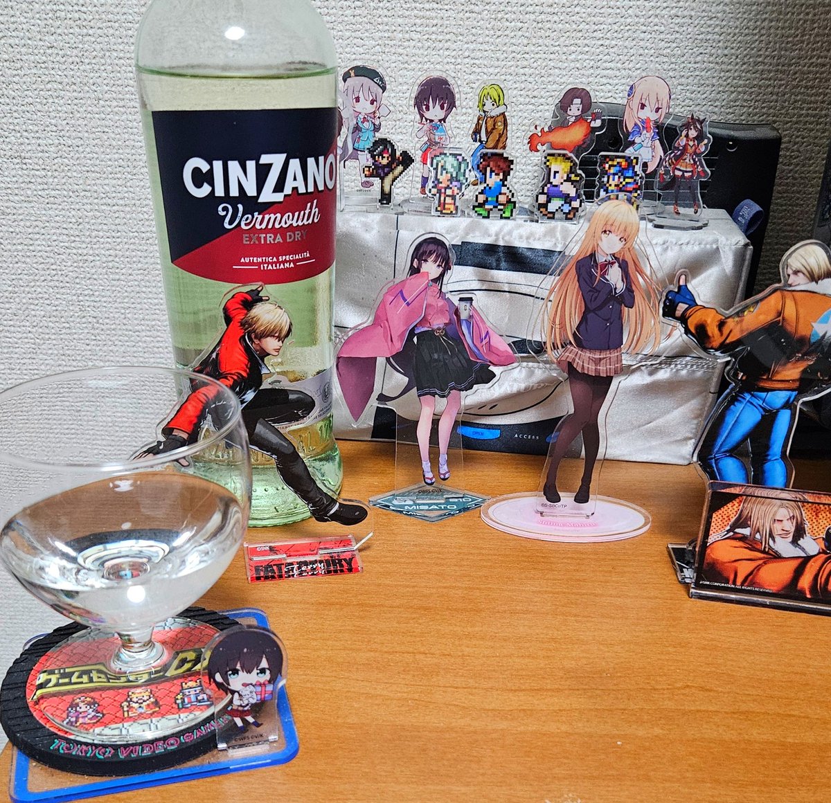 今日は休肝…の予定だったけど今日は「カクテルの日」との事なので軽く
