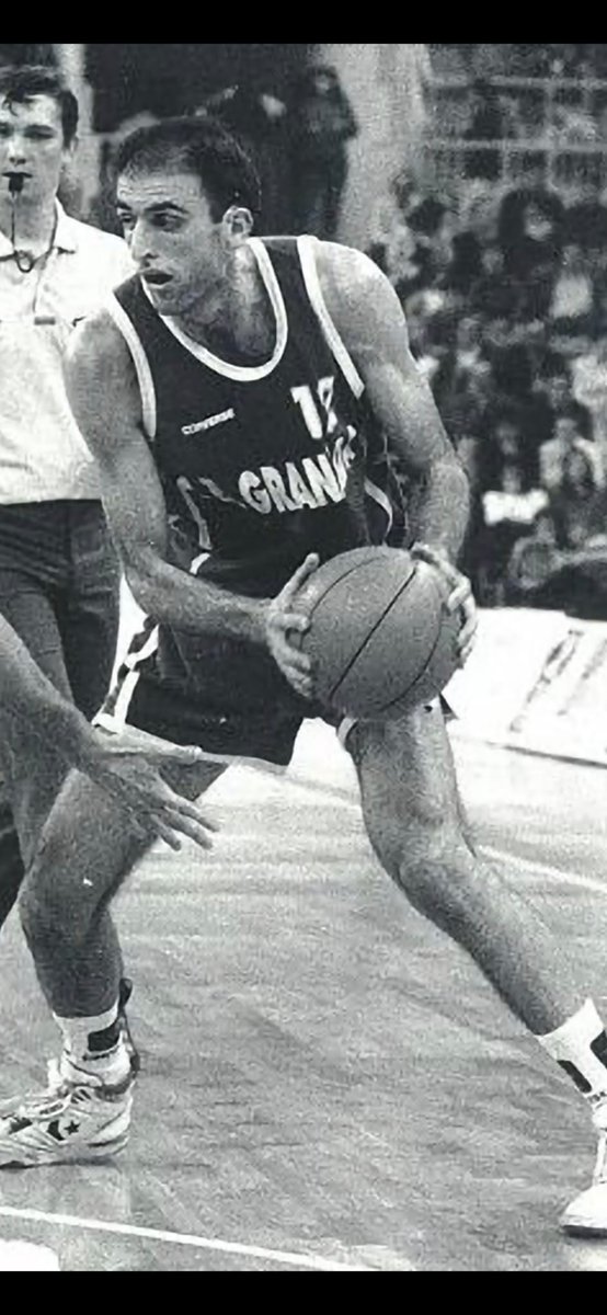 GranadaPolidep's tweet photo. #OpinionGP | Una nueva entrega de la columna de opinión 'Granada es baloncesto' del amigo Paco Luna. Un protagonista con galones de humildad, esfuerzo y trabajo

https://t.co/PjavaneCN7

#GranadaPolideportiva #deportegranada https://t.co/KT2Ps9kVqE