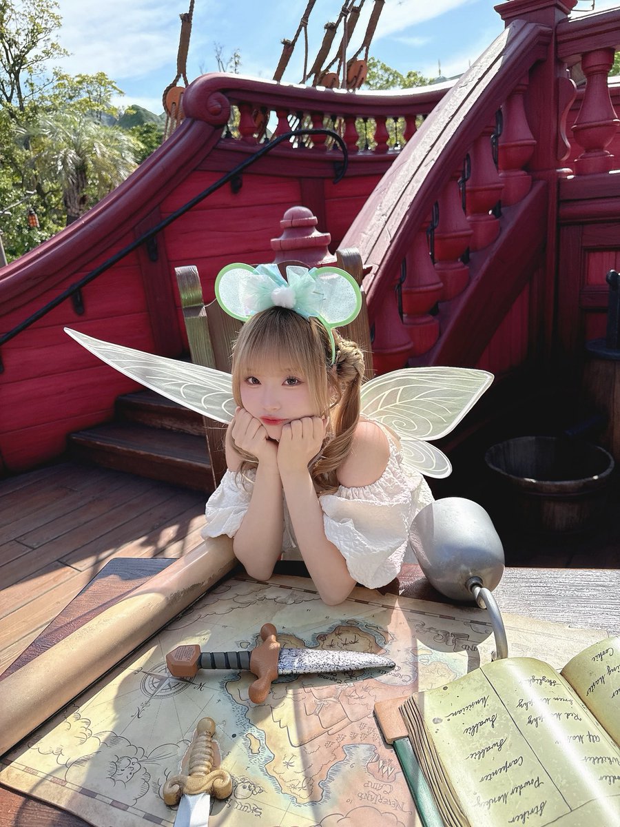 hinami28_'s tweet photo. Tinker bellコーデかわいいね💚💚 https://t.co/gGw6f5vSVY