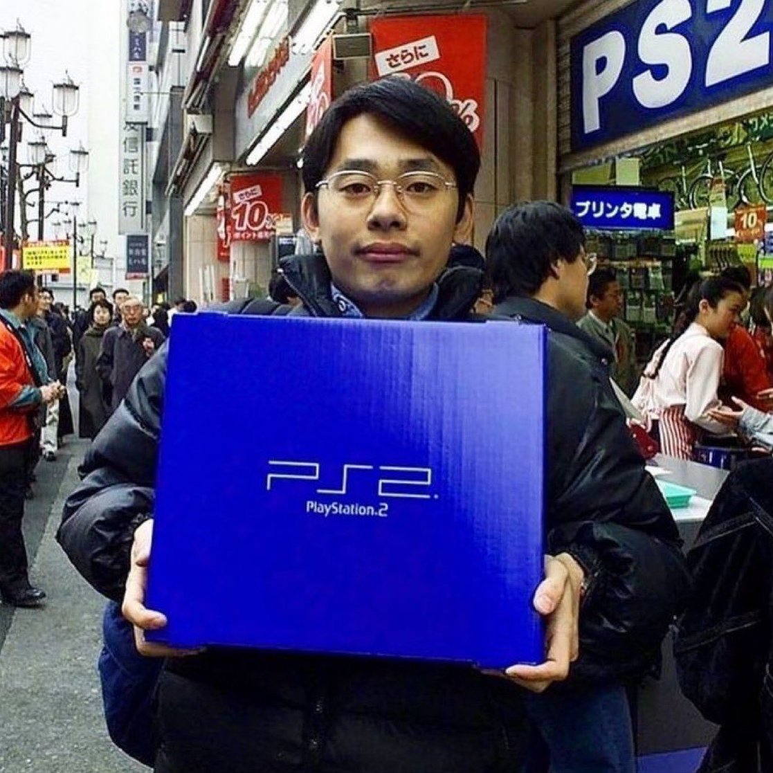 Obsolete Sony tweet media