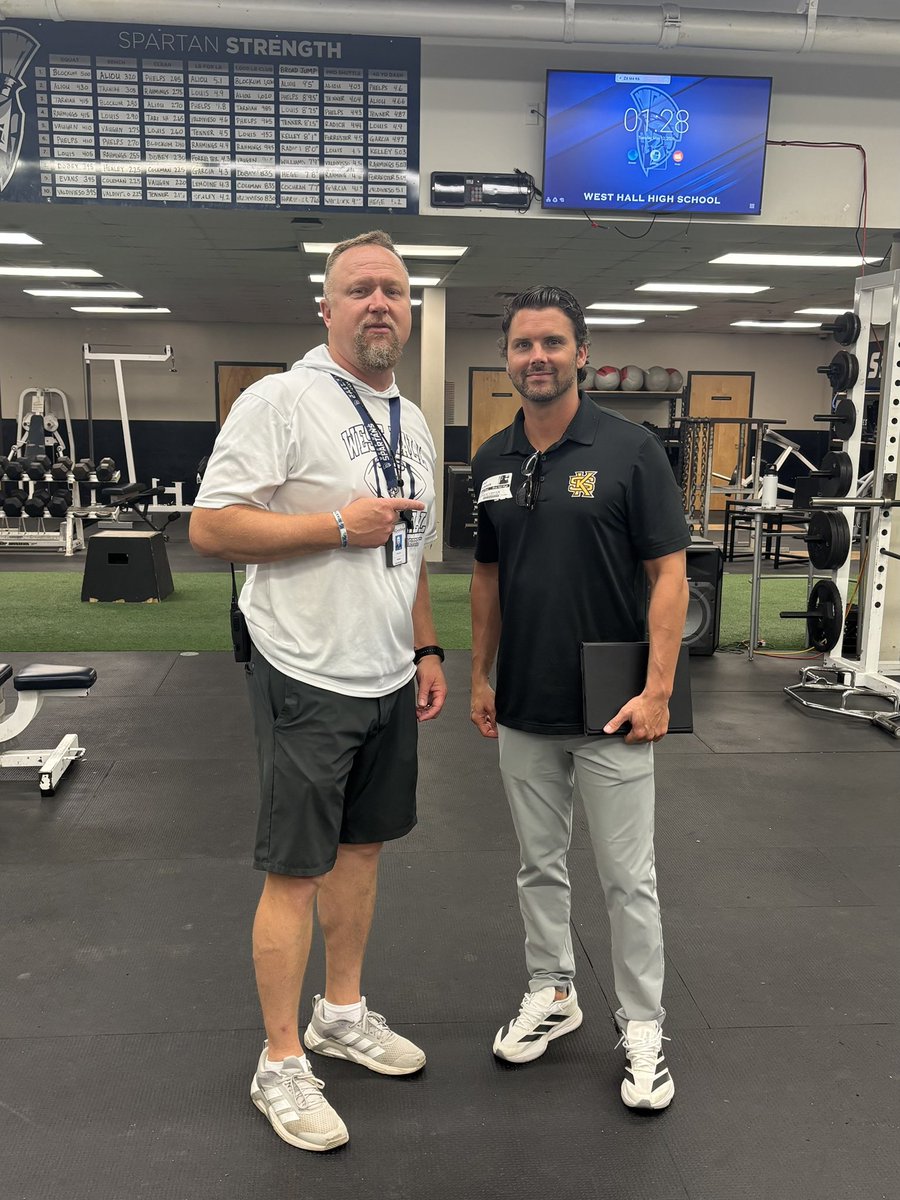 WHSpartansFB's tweet photo. Shout out to D1 FBS @Coach_Blocker from @kennesawstfb for stopping by Sparta to get info on our players. If you want to play D1 Football, you can do it from Sparta! https://t.co/vx8BJxR9uT