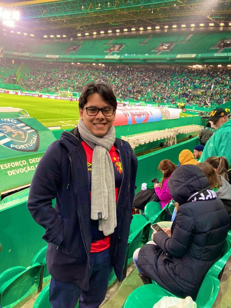eltonscr's tweet photo. SPORT CLUB DO RECIFE! #DiaDivino #121anosSport  ❤️🖤 https://t.co/ScZU550K47