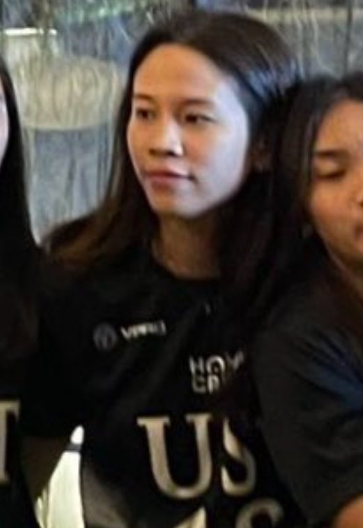 iheartcasoy's tweet photo. wala bang csrg ayuda ako na gagawa ng paraan 😆😆 https://t.co/WUlQKrHjC6