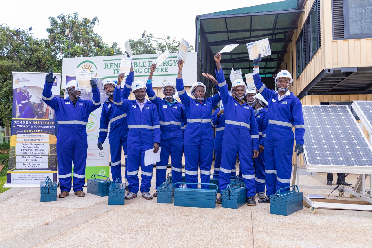 RETC_UG's tweet photo. 🎓 Congrats to all trainees for completing the 5-week Solar PV Technician Training (Design, Installation &amp; Maintenance) with @SendeaAcademyUG 

This was hands-on training building skills for Uganda’s growing clean energy sector ⚡🌍

@MEMD_Uganda @NREP_Uganda  @SendeaAcademyUG https://t.co/6RcI30DVF4
