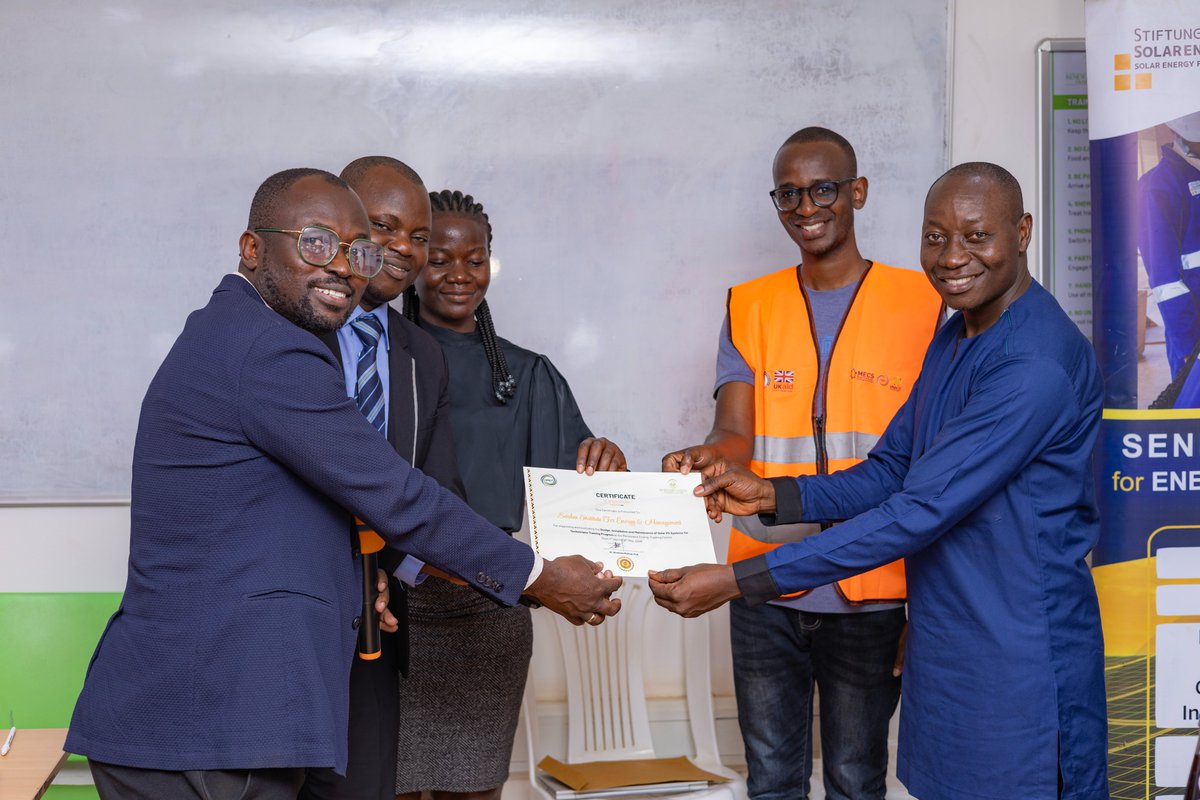RETC_UG's tweet photo. 🎓 Congrats to all trainees for completing the 5-week Solar PV Technician Training (Design, Installation &amp; Maintenance) with @SendeaAcademyUG 

This was hands-on training building skills for Uganda’s growing clean energy sector ⚡🌍

@MEMD_Uganda @NREP_Uganda  @SendeaAcademyUG https://t.co/6RcI30DVF4