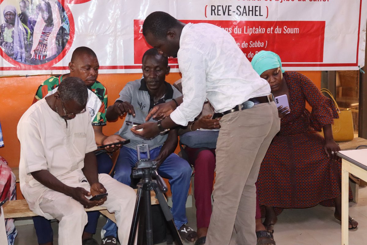Save the Children BF tweet media