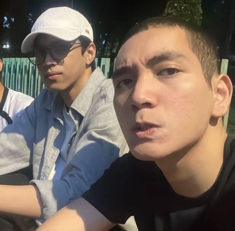 ghostinbuffer's tweet photo. what if mereka saudaraan, dan ingin sama-sama lagi kasmaran.

#rangbor x #pialbon au oneshoot https://t.co/rl9NySIN2v