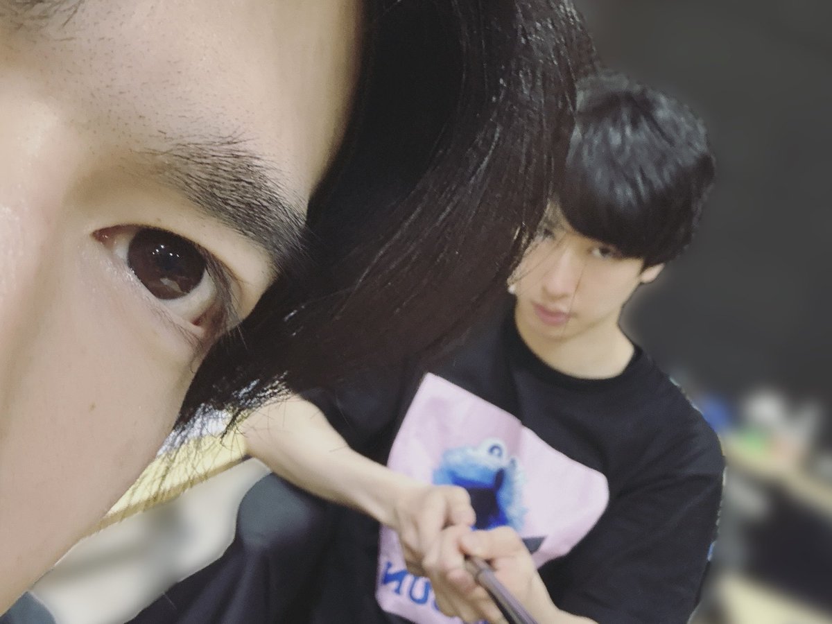 yuyaarai1220's tweet photo. #忍ミュ
稽古でした。

近垣くん。 https://t.co/266t5UWQQI