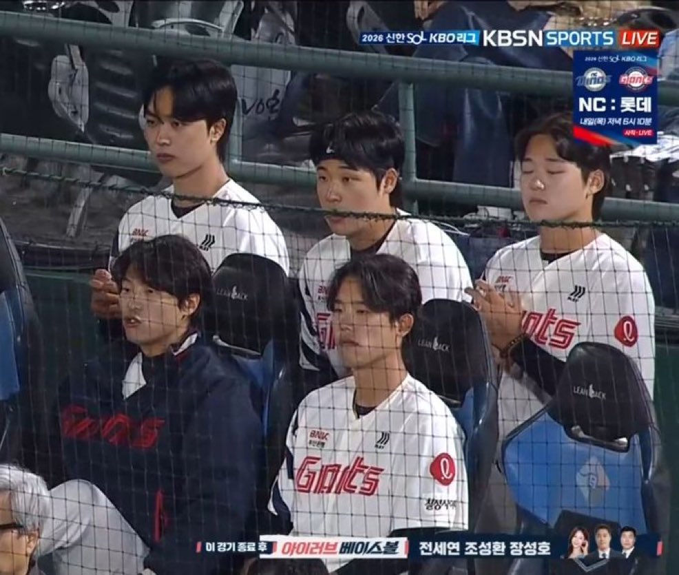멩이 tweet media