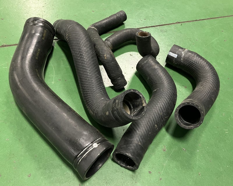 rB3JoD01XmuZoMT's tweet photo. 整備士の日常④｜エンジンを冷やす大事な部分 | ナルナルとウーノとシュンシュン＆メカニックのまーくんのMARUHA（マルハ）スタッフブログ https://t.co/MibEOXVqpn #Amebaブログ #アメブロ #ロードスター #mx5 #miata https://t.co/yiOmpnCScm