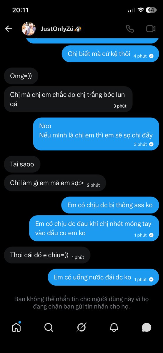 Landayn1's tweet photo. Ơ mình có làm gì đâu mà thằng nhỏ nó sợ thế nhỉ? Block luôn mà:)) https://t.co/mJL7qKw4cC
