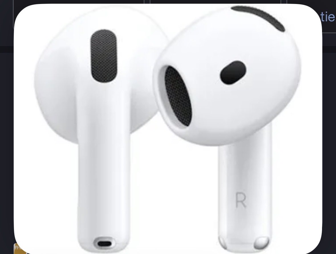 Omaaa2003's tweet photo. unos buenos airpods https://t.co/Z4UJyKycWV