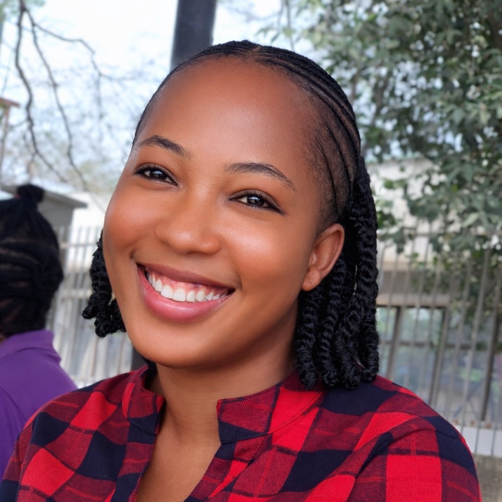 sinmiayodele's tweet photo. #NewProfilePic https://t.co/lQ6qUcDoNw