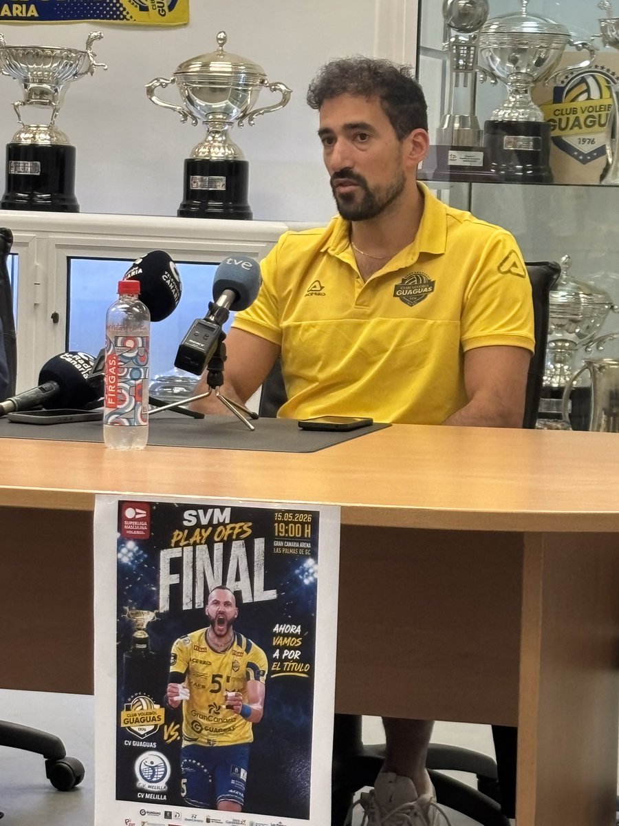 TodoGolesRadio's tweet photo. @cvguaguas Nico Bruno, @cvguaguas🏐

🗣️ “Tenemos que estar concentrados en el partido y no pensar en las posibles celebraciones” 

🗣️ “El @cvmelilla es un equipo que te puede complicar la vida. Ganar allí fue muy importante” https://t.co/3mkFO1x3MQ