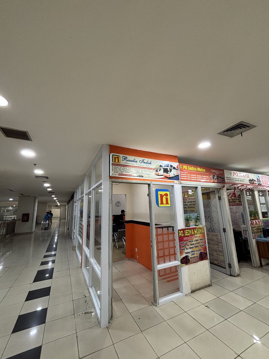 Ccookk_'s tweet photo. Walaupun dengan permasalahan yang sudah terjadi beberapa tahun kebelakang ini, tapiii.....

Mungkin ini satu satu nya perusahaan otobus yang memberikan disc 50% untuk  member yang ulang tahun dengan menjadi member RI Plus terdaftar di aplikasinya.

Disc 50% ini berlaku untuk semua armada dan rute bis yang kalian inginkan bahkan sampai rute terjauhnya sekalipun!! Lumayan bgt kan Ulang Tahun Kalian dirayakan sama PO ini dengan memberikan disc perjalanan