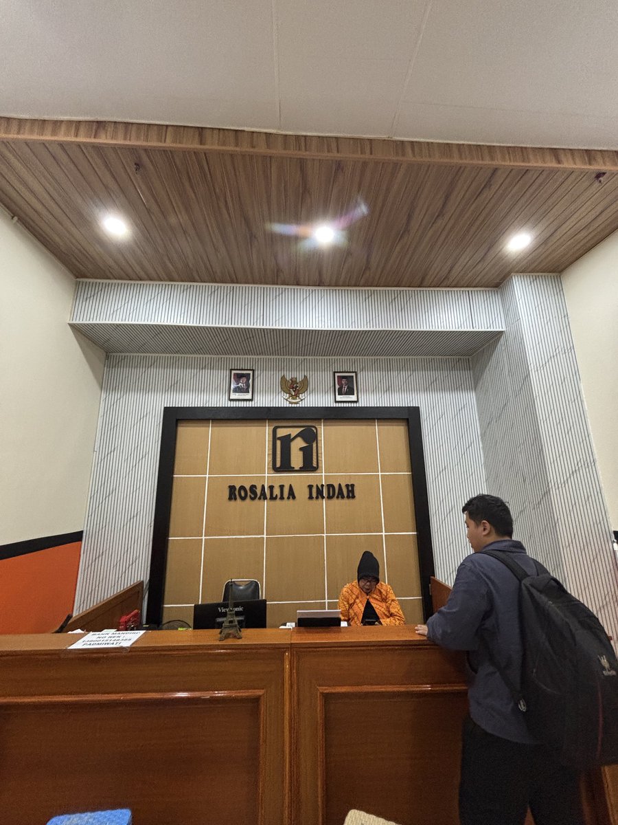 Ccookk_'s tweet photo. Walaupun dengan permasalahan yang sudah terjadi beberapa tahun kebelakang ini, tapiii.....

Mungkin ini satu satu nya perusahaan otobus yang memberikan disc 50% untuk  member yang ulang tahun dengan menjadi member RI Plus terdaftar di aplikasinya.

Disc 50% ini berlaku untuk semua armada dan rute bis yang kalian inginkan bahkan sampai rute terjauhnya sekalipun!! Lumayan bgt kan Ulang Tahun Kalian dirayakan sama PO ini dengan memberikan disc perjalanan