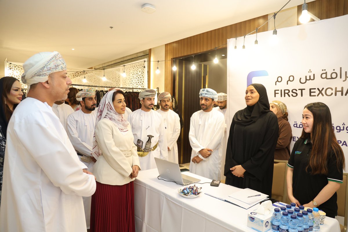 FirstExchangeOM's tweet photo. استكمالاً لمشاركتنا في معرض «التكاتف الخليجي السادس»، والذي امتدت فعالياته على مدار ثلاثة أيام واختُتم يوم السبت الماضي، حيث أبرزت الأول للصرافة دورها في دعم المبادرات الاقتصادية الهادفة، وتعزيز الشراكات التي تسهم في النمو والاستدامة.
#الأول_للصرافة
#التكاتف_الخليجي
#ريادة_الأعمال
#سلطنة_عمان
