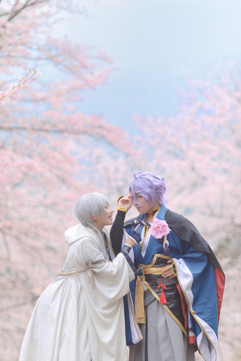gingareina's tweet photo. 君の顔が
思い出せなくなっていく

꧁——————————꧂
刀剣乱舞  cos
鶴丸国永　歌仙兼定
p @p_mikadooooooon https://t.co/4cpQ4Xz3Xc