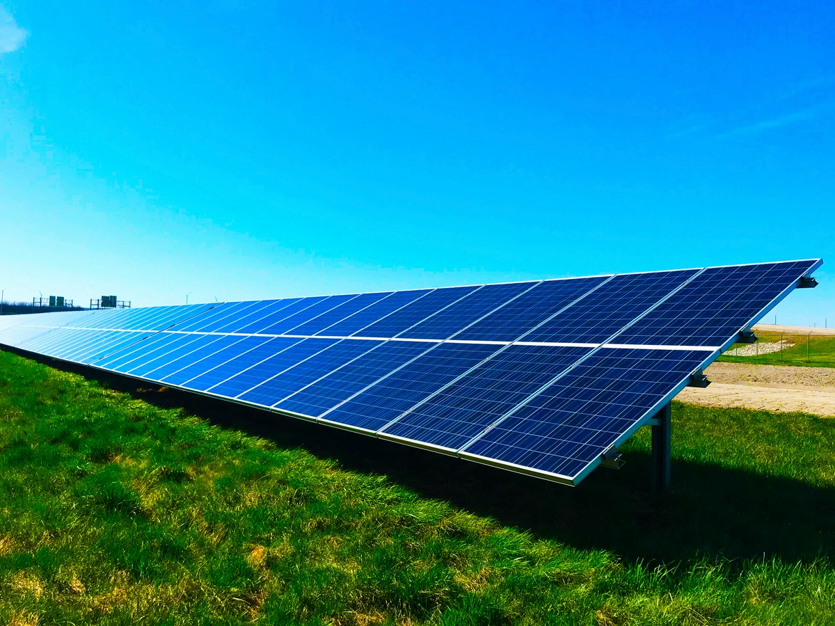 wireless46306's tweet photo. If you’ve been researching solar systems, you’ve probably heard the term “EPC” 👀☀️
But what does it actually mean, and why is it important for solar projects?
Here’s a simple breakdown for businesses planning to go solar ⚡
https://t.co/DHg5YoHf3U  #SolarEnergy #EPC https://t.co/IvpvR4zx3m