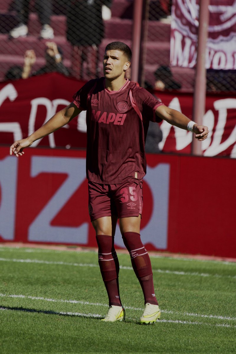 AngelitoCarme's tweet photo. 🚨 Ronaldo Dejesús y José María Canale están en la prelista mundialista de Gustavo Alfaro.

↪️ Si viajan al Mundial con la @Albirroja, #LANÚS recibirá de la FIFA casi 11 mil dólares diarios por cada jugador.

📸 @Sebadeferrari_ https://t.co/bcgGWL1P5E