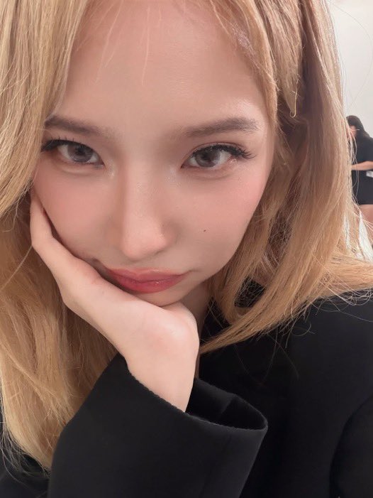 มอมอ⋆.𐙚 ̊ tweet media