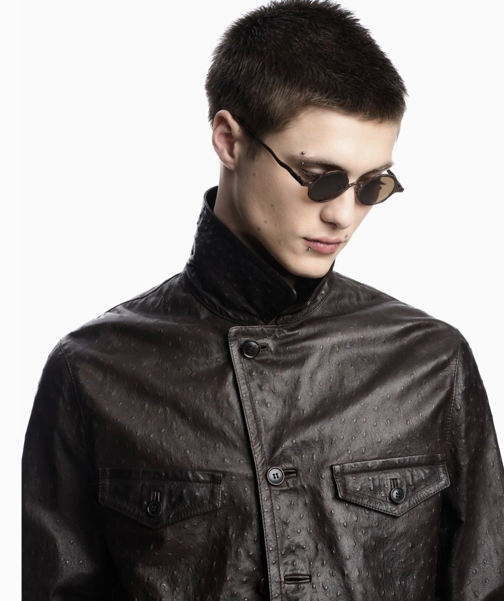 conocchiali's tweet photo. La firma di Giorgio Armani in ogni dettaglio 🦅🇮🇹

Così potrete trovare quella che meglio rispecchia il vostro stile:

1. Emporio Armani EA2166-300473
2. Emporio Armani EA2166-30027J
3. Emporio Armani EA2166-3015/2
4. Emporio Armani EA2166-3001/2 https://t.co/ccPXtDENQm