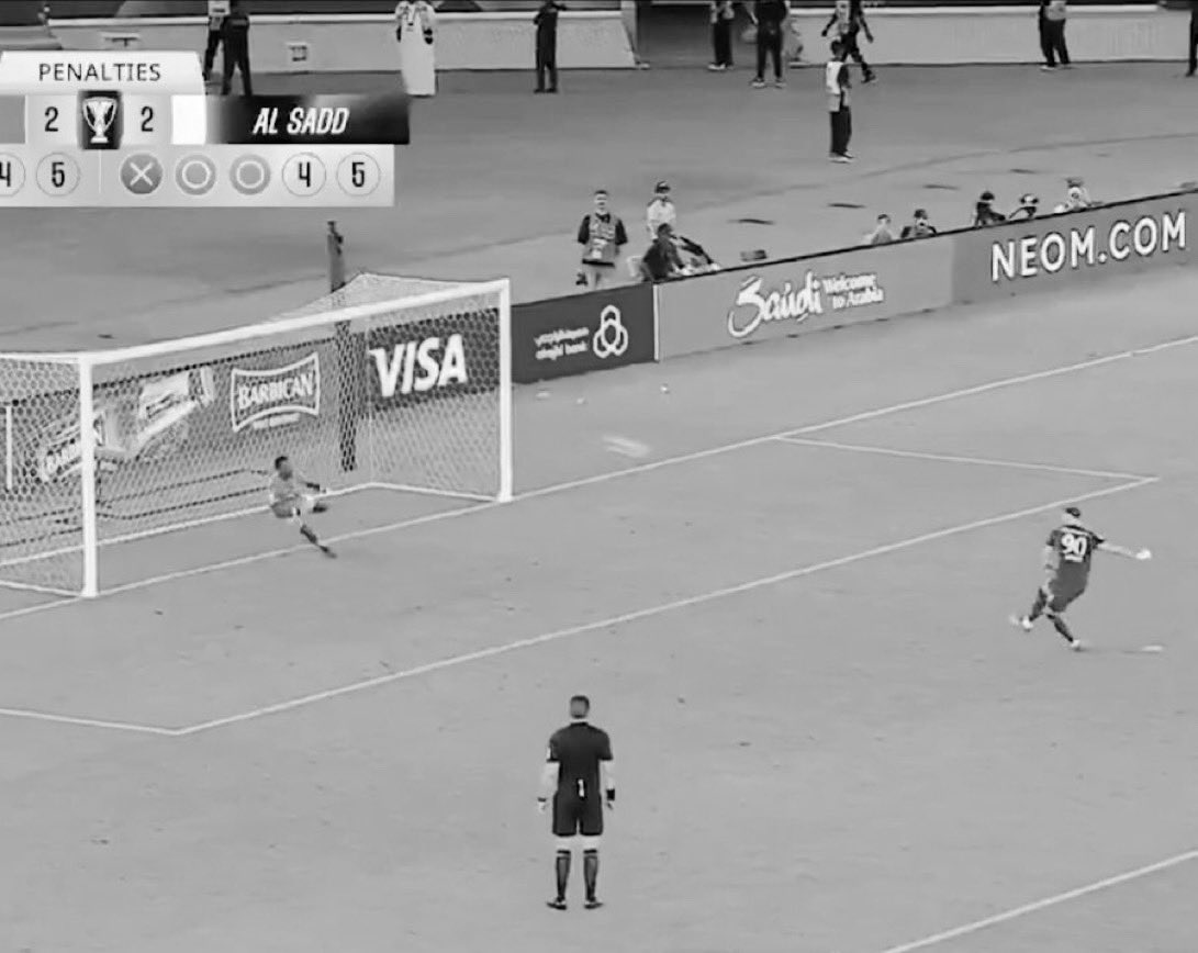 A7medd_18's tweet photo. ضيع عليهم النخبه
ثم رجع وضيع عليهم الدوري بنسبة 99%
وفوق كل هذا مصادر الهلال اكدوا ان انزاغي ماكان يبي يلعبه وشارك غصب عنه واهان كرامة ناديهم

سرطان داخل وخارج الملعب .. هذي نهاية الدنفسه والصفقات المشبوهه دمرهم تدمير واهان كرامة ناديهم

عدالة السماء ❤️❤️❤️❤️ https://t.co/rI5cH33xAN